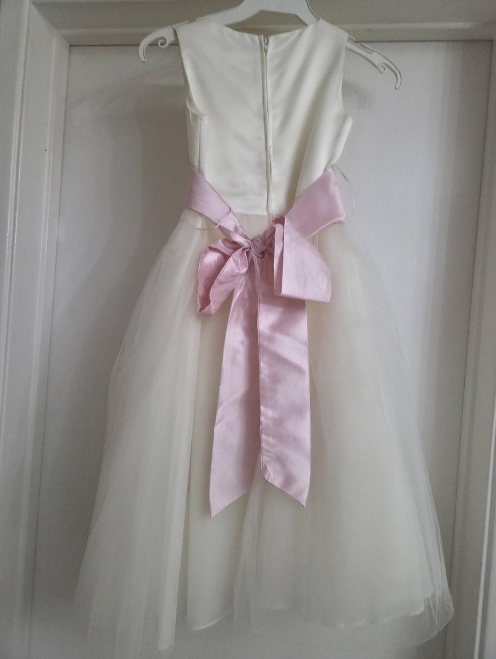 Ivory Tulle Flower Girl Dress with Pink Sash. First Communion Dress. Girl Dress. - Picture 6 of 11